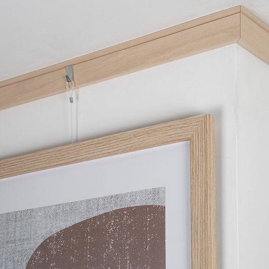 STAS riva, een hoogwaardige houten rail van Ayous hout voor uw kunstwerken.
