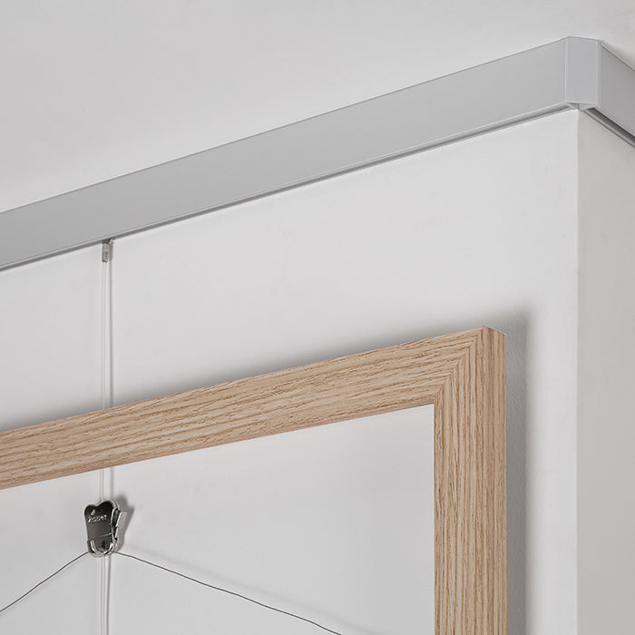 STAS cliprail max + installatie kit: beschikbare kleuren: wit, zwart en aluminium voor een moderne uitstraling.