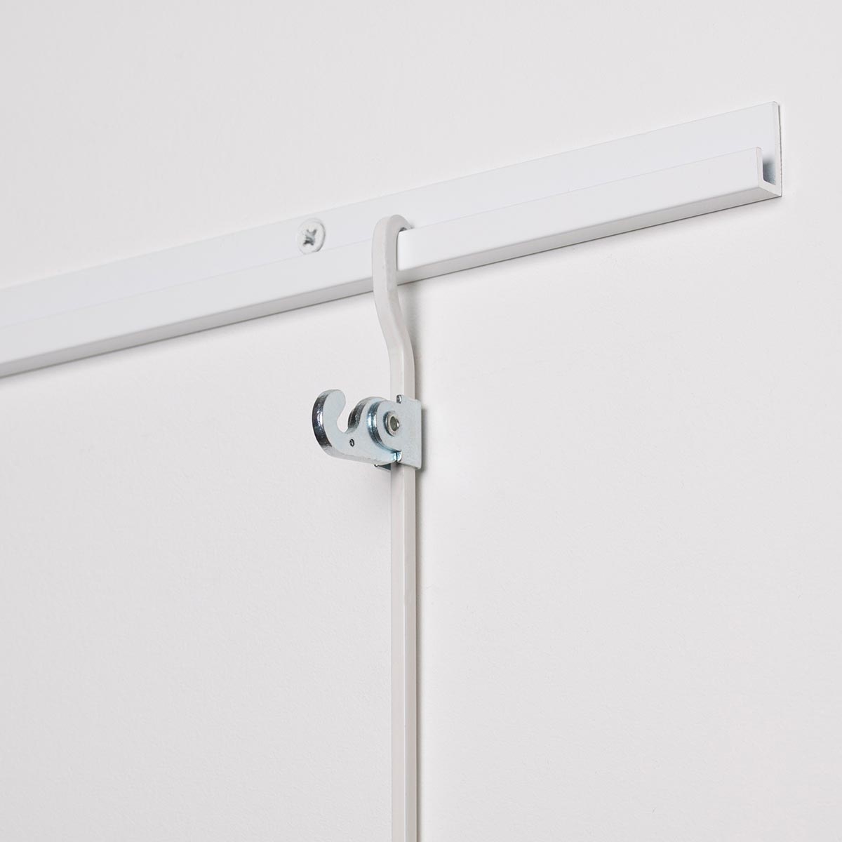 STAS j-rail max + installatie kit voor zware kunstwerken tot 100 kg/m¹, eenvoudig te installeren.
