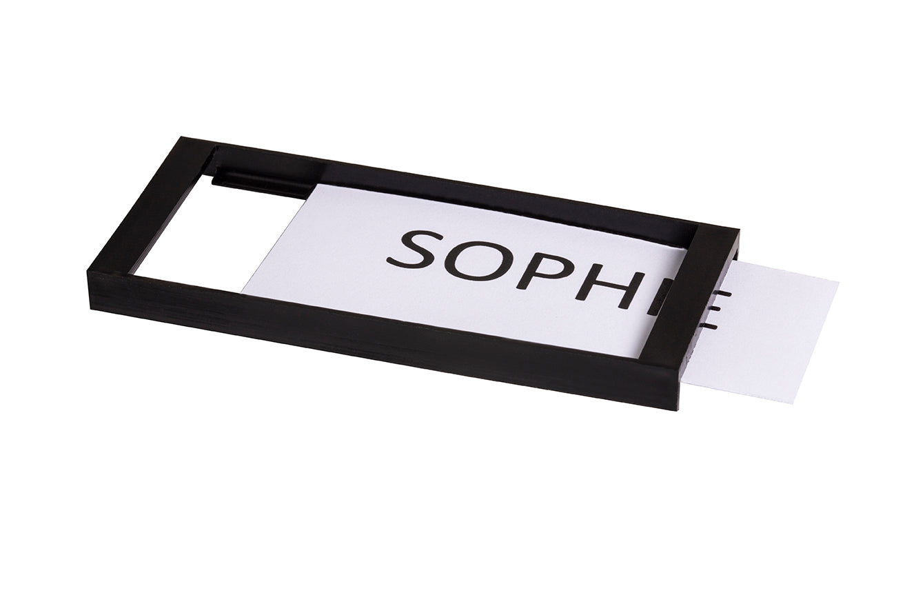 STAS name tag voor de papergrip, maak kunstwerken persoonlijk met naamkaartjes.