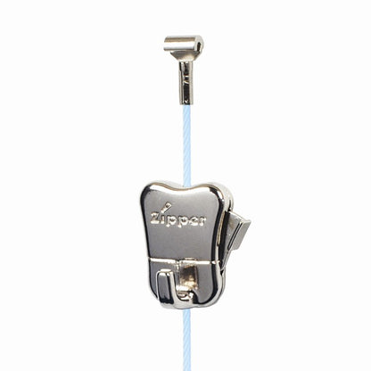 STAS zipper ideaal voor gebruik met bevestigingsmaterialen en ophangrail.
